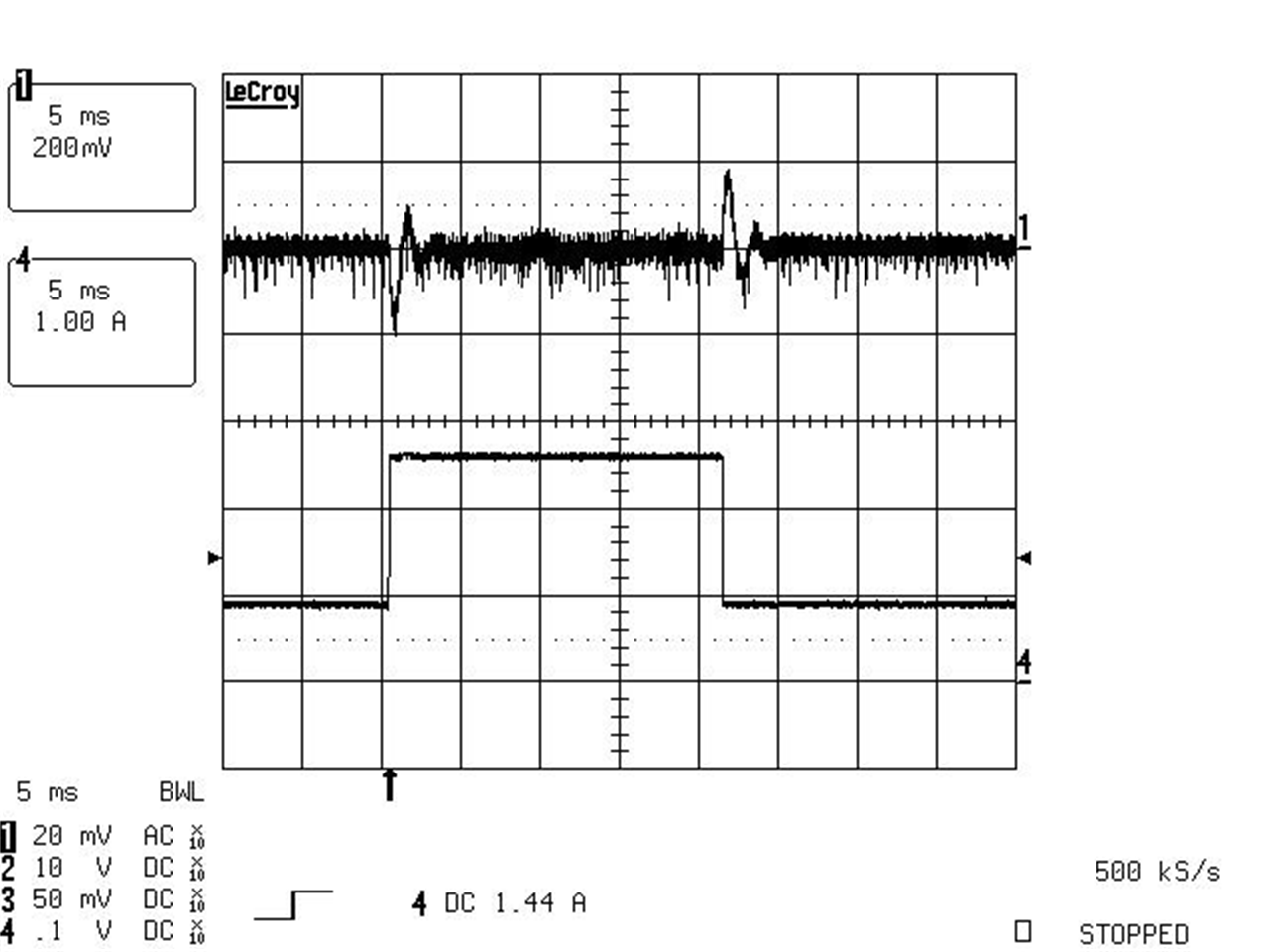 UCC2800-Q1 UCC2801-Q1 UCC2802-Q1 UCC2803-Q1 UCC2804-Q1 UCC2805-Q1 PMP9275A 120Vac 1-3A Step Resp1.png